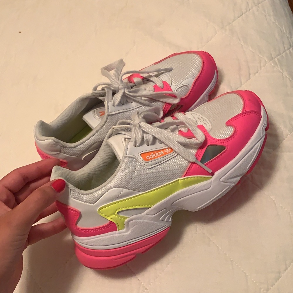 EUC adidas